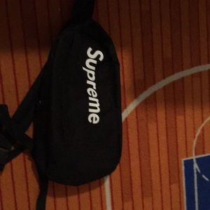 Supreme shoulder bag